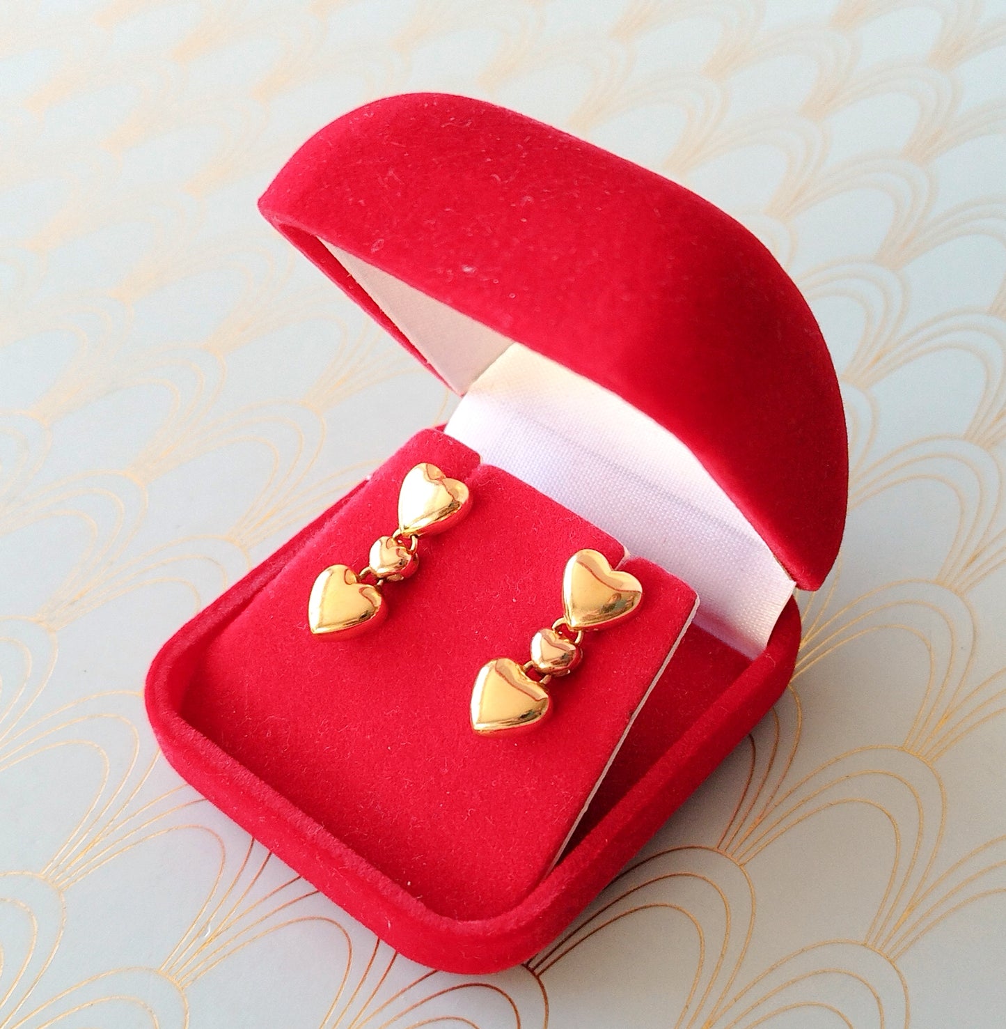 18ct Gold French Heart Shaped Dangle Drop Earrings, Gold Dormeuse Earrings, Vintage Jewelry Box, Antique 18ct Gold Jewellery, Romantic Gift for Her