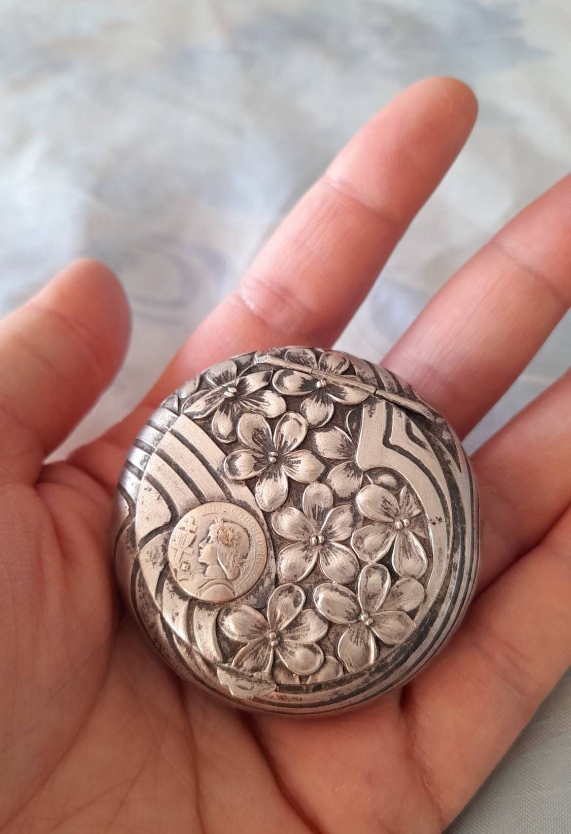 Rare Art Nouveau Joan of Arc Silver Pill Pot / Snuff Box, Antique French Floral Sterling Silver, Vintage Gold Purse, Luxury Gift for Her...