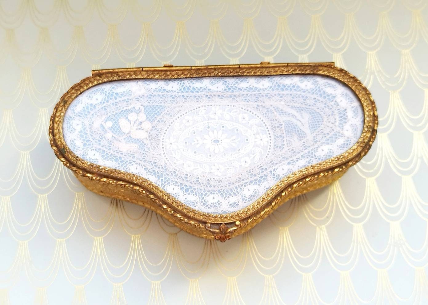 Luxury Antique French Gilded Jewelry Box, Glass Casket, Romantic Trinket Box, French Lace, Art Nouveau Box, Luxury Gift for Her Gold Jewelry