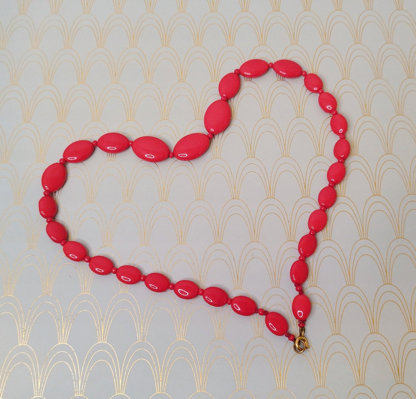 Vintage French Art Deco Red Glass Beaded Necklace, Retro Jewelry, Luxury Beaded Necklace, 1950's Jewellery Box, Minimalist Red Jewelry..