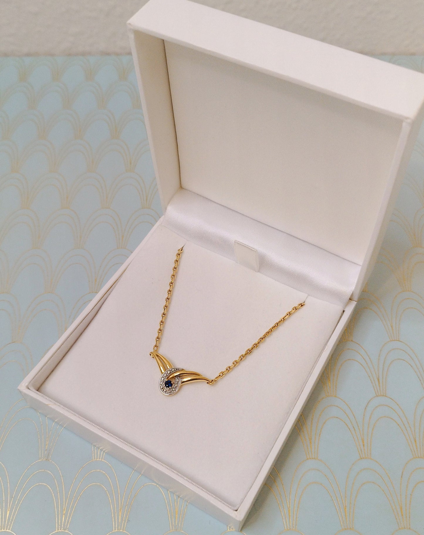 Gold Vintage French Sapphire Swirl Necklace, Art Deco Sapphire Pendant, Antique Gold Chain, Luxury Gift for Her, Art Deco Negligee Necklace